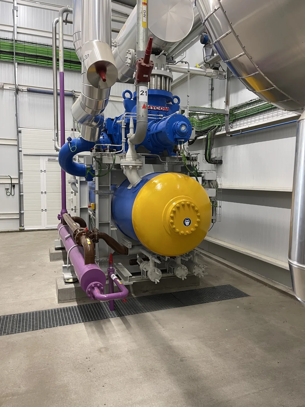 Compresor industrial MYCOM para refrigeración con amoníaco